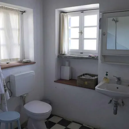 Vila Alba Andros Traditional - 1 Lámira